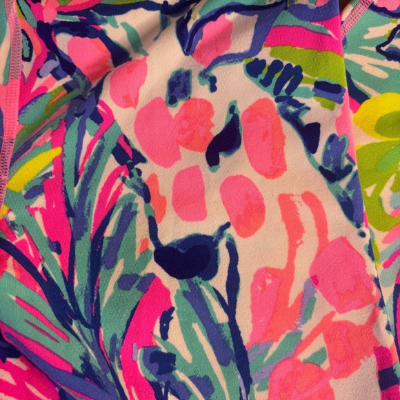 Lilly Pulitzer Luxletic Gumbo Limbo Capri Leggings Colorful Giraffe Print - Picture 7 of 11